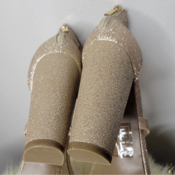 EUC: David’s Bridal Champagne Glitter Triple Strap Heels - Picture 5 of 9